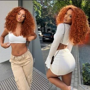 - 💫ORANGE CURLY LACE FRONT WIG*NWT*